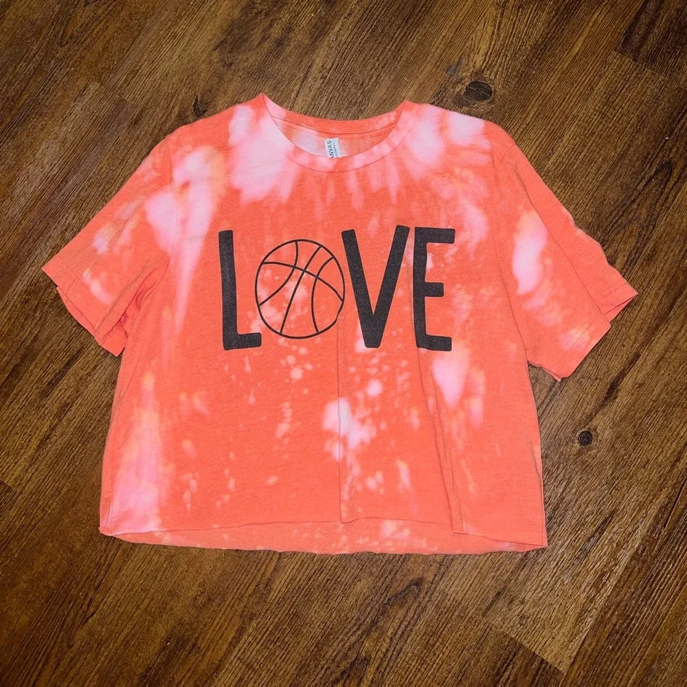 Bella Canvas Love Basketball Orange Coral Crop Boxy Short Sleeve T-Shirt Size L - Picture 1 of 9